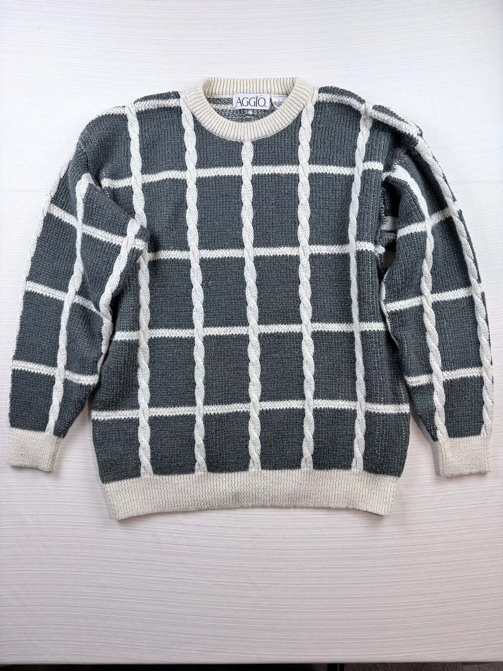 Aggio Sweater Size L Gray White Windowpane Cable Knit Crewneck